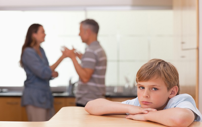 لغو حضانت فرزند ، شرایط و موارد آن لغو حضانت فرزند ، شرایط و موارد آن